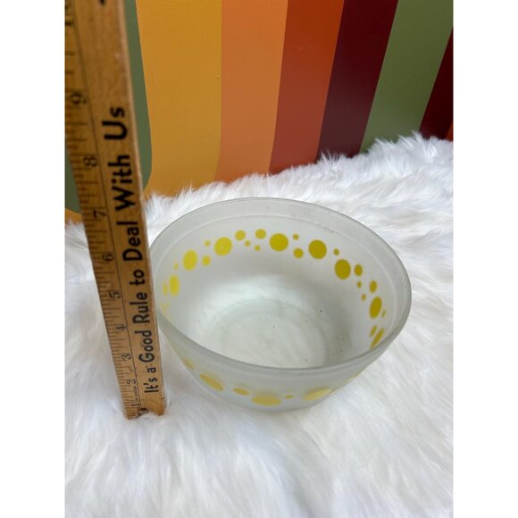 Vintage anchor hocking frosted bowl yellow polka dots - VINTAGE CONDITION - Picture 7 of 7